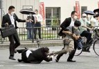 ‏قا.تل رئيس الوزراء ‎الياباني الأسبق7.jpg