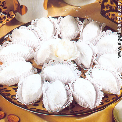 حلويات جزائرية عصرية روووووووووعة Mekrou10